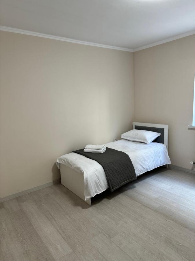 Comfort Plus Hostel อัลมาตี ภายนอก รูปภาพ