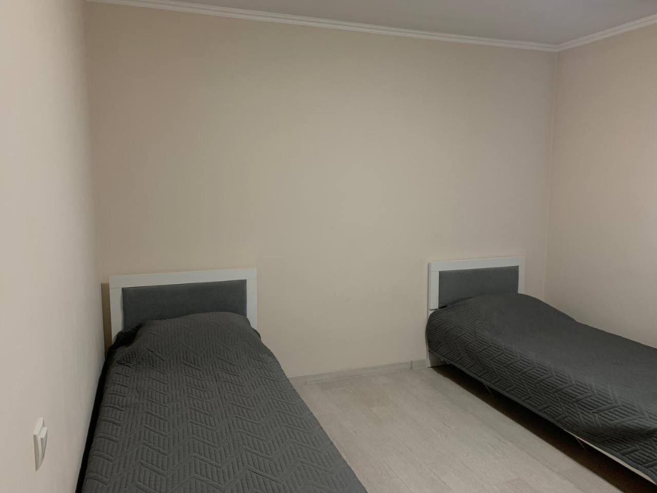 Comfort Plus Hostel อัลมาตี ภายนอก รูปภาพ